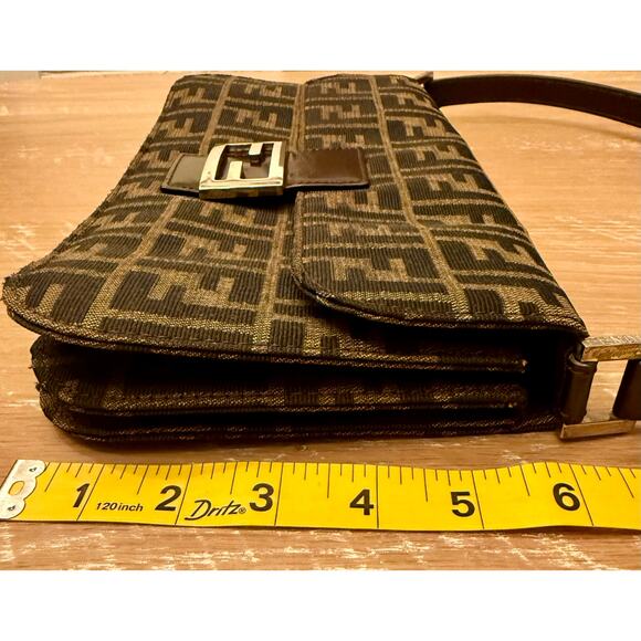 Fendi FF Tobacco Zucca Baguette Shoulder Bag Canvas Leather SHW Authentic CoA - Picture 10 of 16